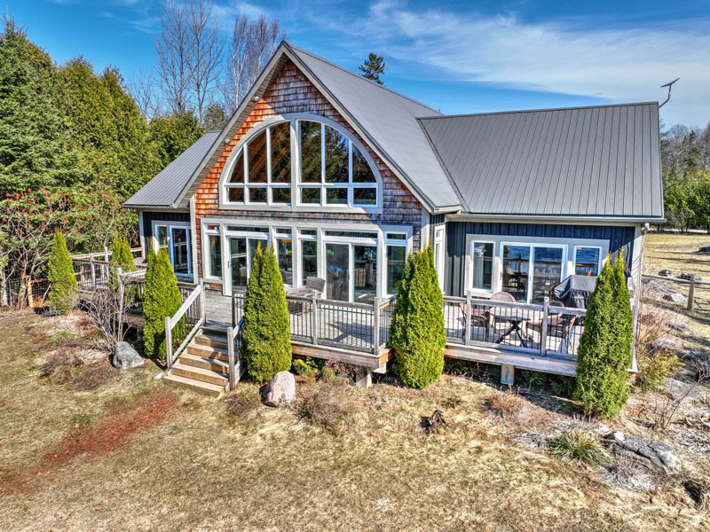 37 Drive, Gull River Kawartha Waterfront Realty Inc.